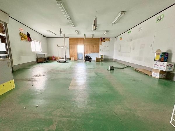 草加市稲荷３丁目の中古一戸建て