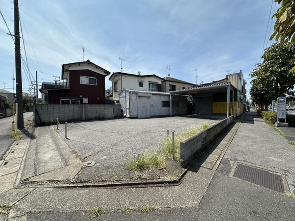 草加市稲荷３丁目の中古一戸建て