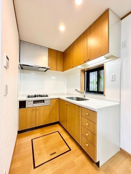 草加市中根３丁目の中古一戸建て