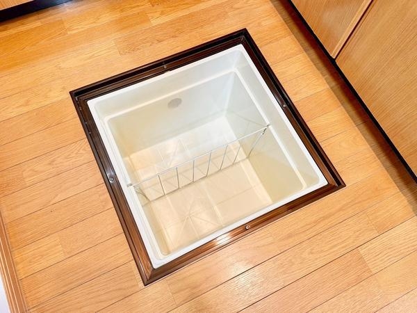 草加市中根３丁目の中古一戸建て