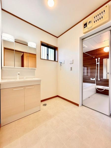 草加市中根３丁目の中古一戸建て