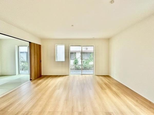 草加市瀬崎6丁目 新築一戸建て 11期(リビング)