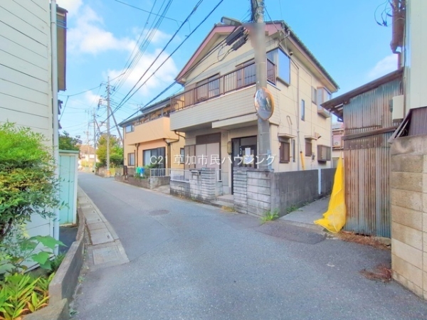 草加市花栗3丁目　中古一戸建て