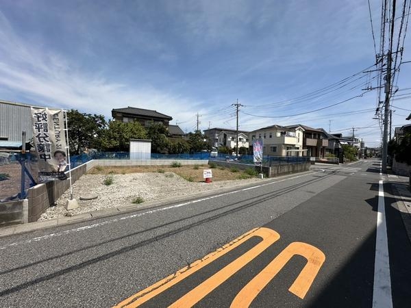 草加市稲荷3丁目　新築一戸建て　6期