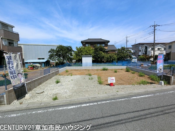 草加市稲荷3丁目　新築一戸建て　6期