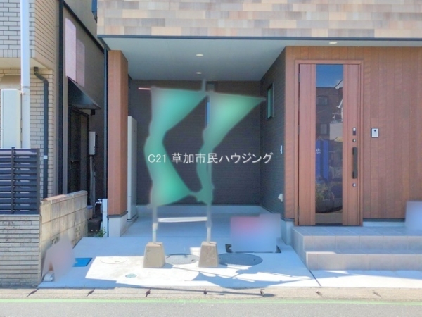 八潮市大瀬　新築一戸建て