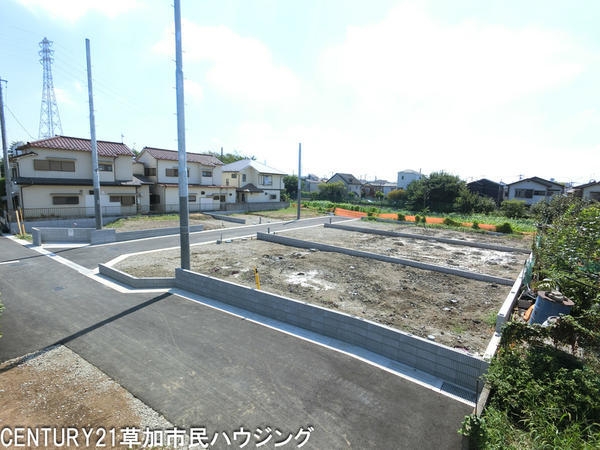 草加市新里町　新築一戸建て　3期3号棟