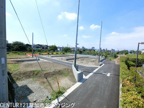 草加市新里町　新築一戸建て　3期1号棟