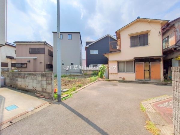 草加市花栗１丁目の土地