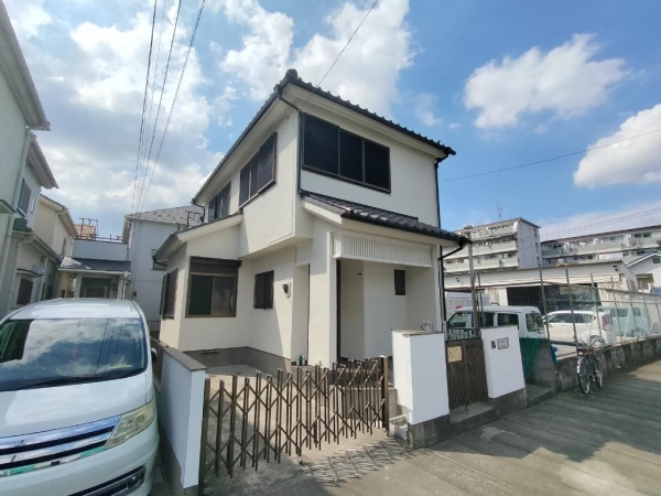 八潮市八潮8丁目　中古一戸建て