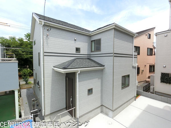 草加市青柳7丁目　新築一戸建て　2期