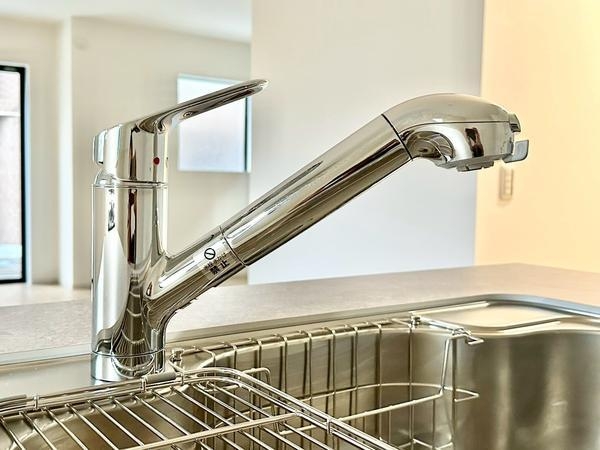 八潮市伊草2丁目　新築一戸建て　4期