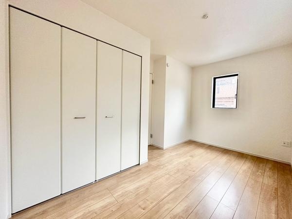 八潮市伊草2丁目　新築一戸建て　4期