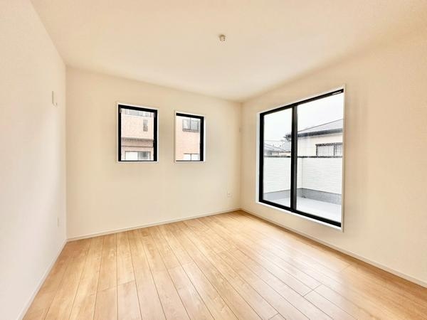 八潮市伊草2丁目　新築一戸建て　4期