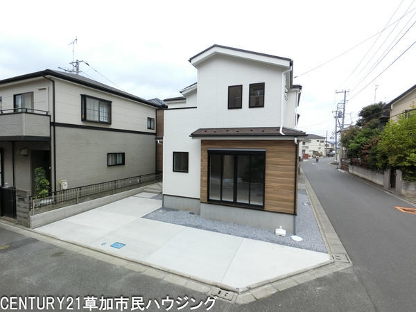 八潮市伊草2丁目　新築一戸建て　4期
