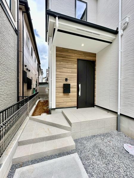 八潮市伊草2丁目　新築一戸建て　4期