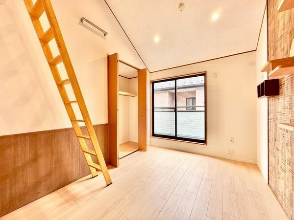 草加市新栄３丁目の中古一戸建て