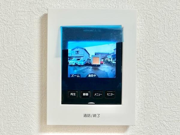 草加市新栄３丁目の中古一戸建て