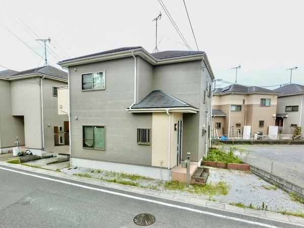 草加市青柳7丁目　中古一戸建て