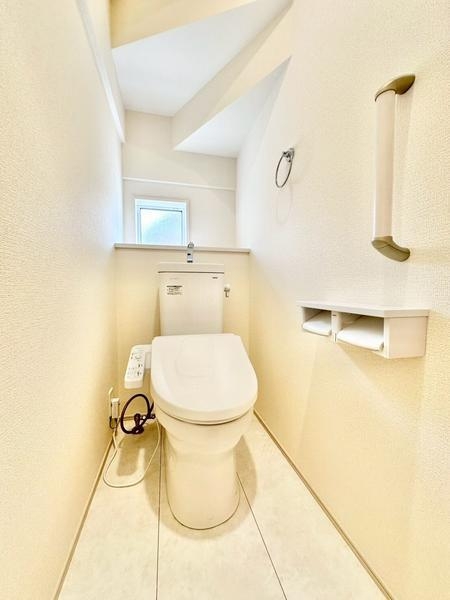 草加市新栄2丁目　新築一戸建て