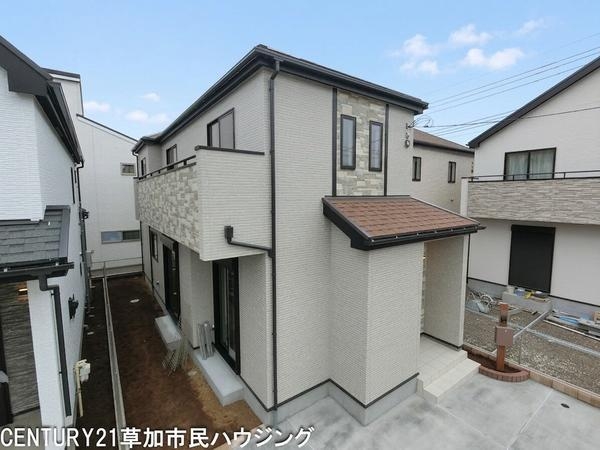 草加市長栄3丁目　新築一戸建て　D号棟