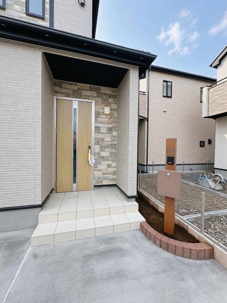 草加市長栄3丁目　新築一戸建て　D号棟