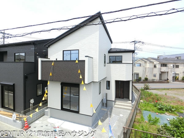 八潮市大曽根　新築一戸建て　7期2号棟