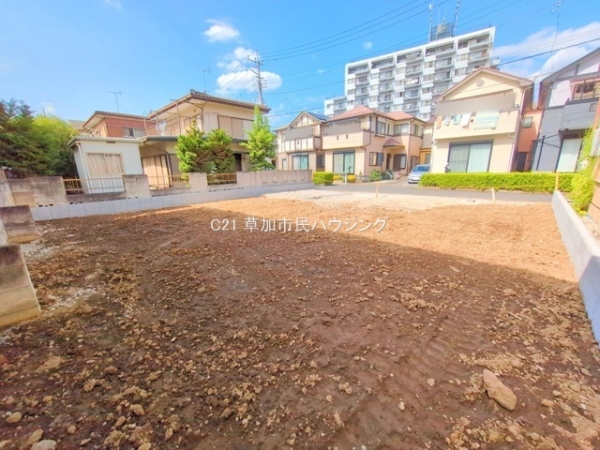 草加市新善町　売地