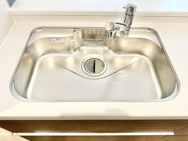 八潮市緑町5丁目　新築一戸建て　8期1号棟