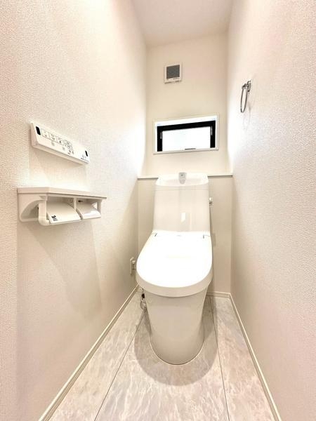草加市氷川町　新築一戸建て