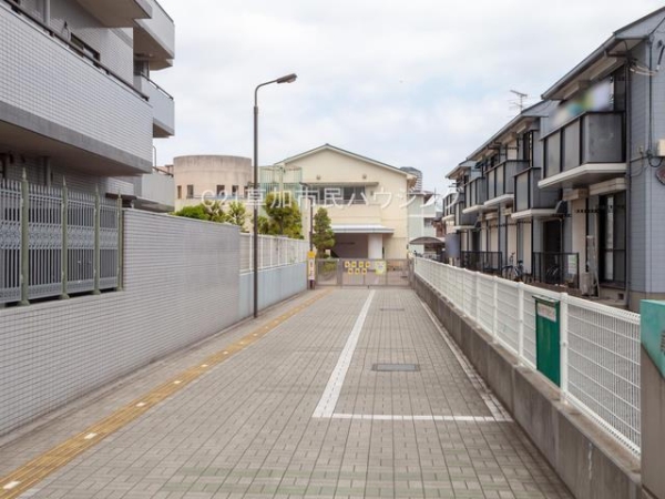 草加市氷川町の中古一戸建て(きたうら保育園)