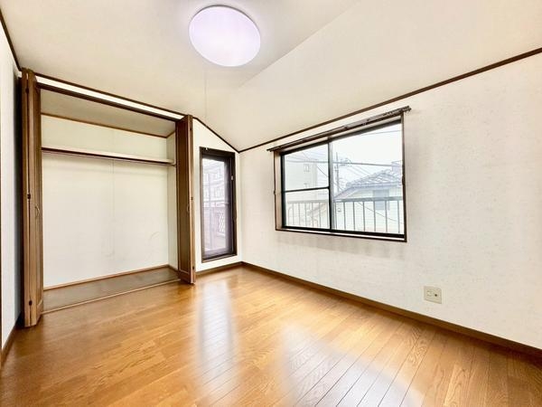 草加市氷川町の中古一戸建て