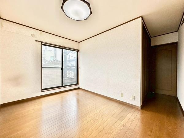 草加市氷川町の中古一戸建て