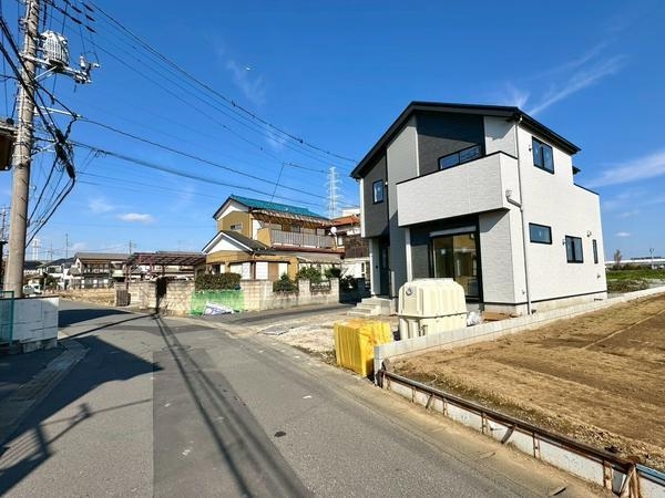 八潮市木曽根　新築一戸建て　2期1号棟