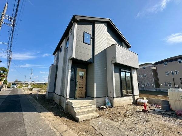 八潮市木曽根　新築一戸建て　2期1号棟