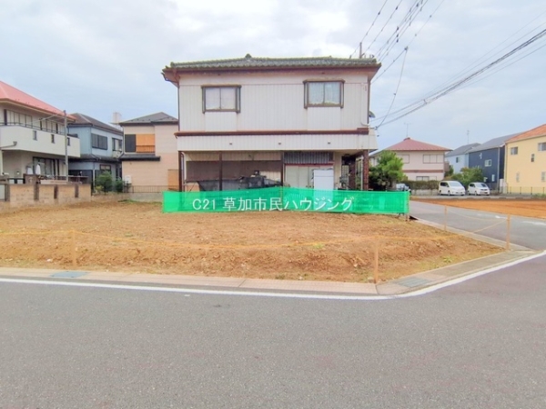 草加市稲荷4丁目の土地(現地土地写真)