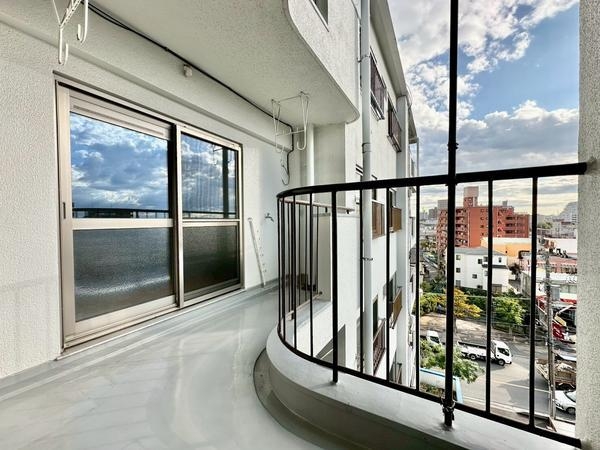草加マンション