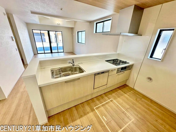 草加市氷川町 新築一戸建て 11期5号棟(キッチン)