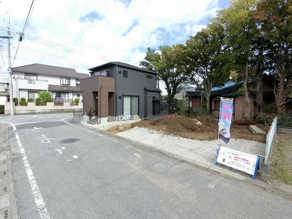 草加市稲荷3丁目 新築一戸建て 11期(その他現地)