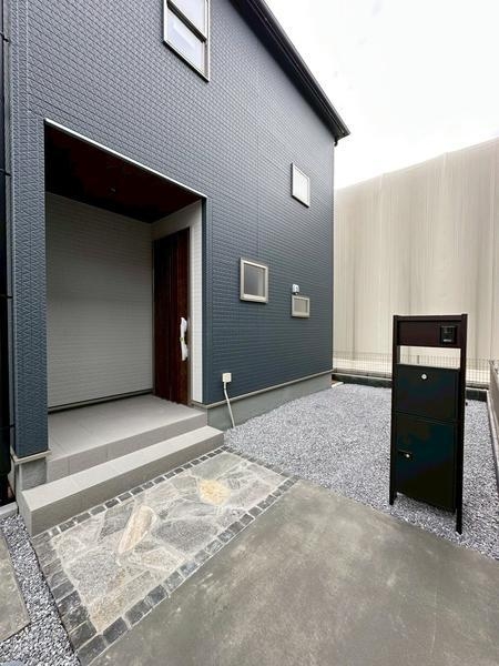 草加市瀬崎5丁目　新築一戸建て　3期3号棟