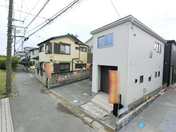 草加市瀬崎5丁目　新築一戸建て　3期2号棟