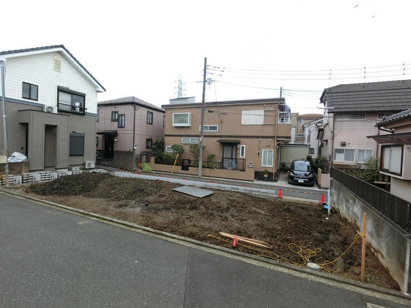 草加市谷塚町　新築一戸建て　25期