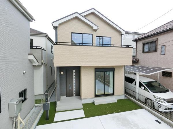 草加市稲荷4丁目　新築一戸建て　第2期E号棟