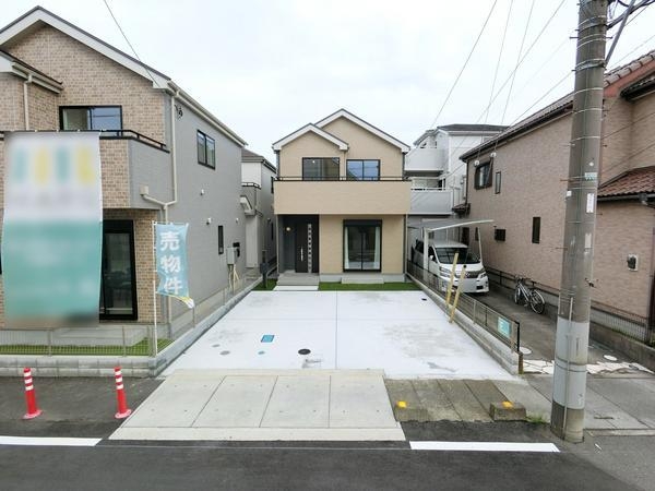 草加市稲荷4丁目　新築一戸建て　第2期E号棟