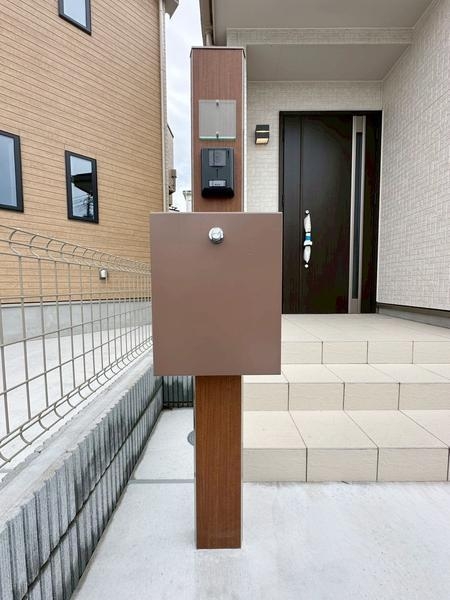 草加市稲荷4丁目　新築一戸建て　第2期C号棟