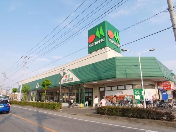 草加市稲荷４丁目の土地(マルエツ稲荷店)