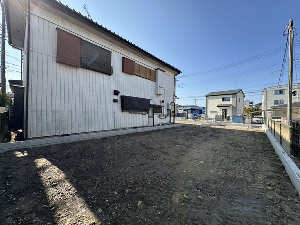 草加市稲荷４丁目の土地