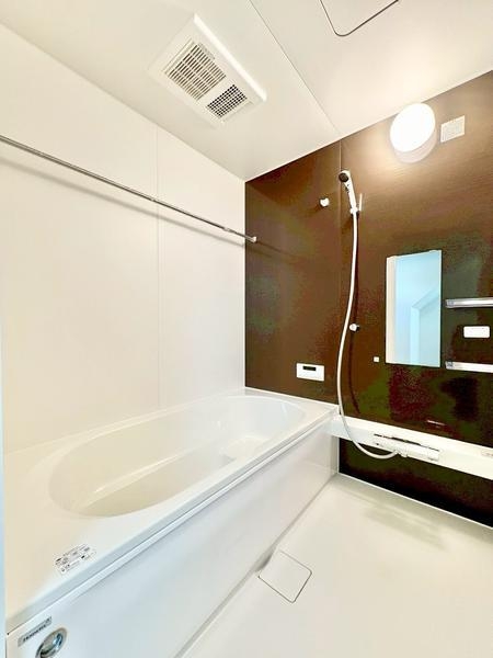 草加市氷川町　新築一戸建て　15期