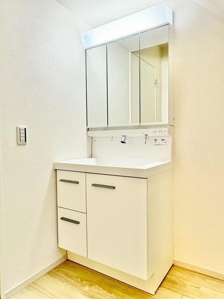 草加市氷川町　新築一戸建て　15期