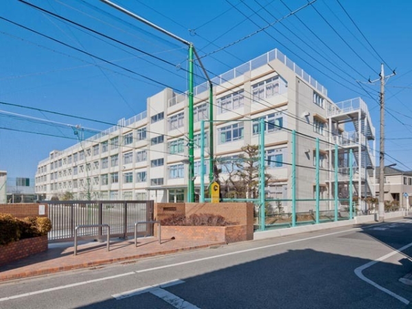 足立区一ツ家１丁目の中古一戸建て(東島根中学校)